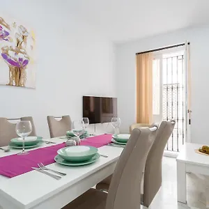 casa-tanguillos-de-cadiz.hotelsincadiz.net/
